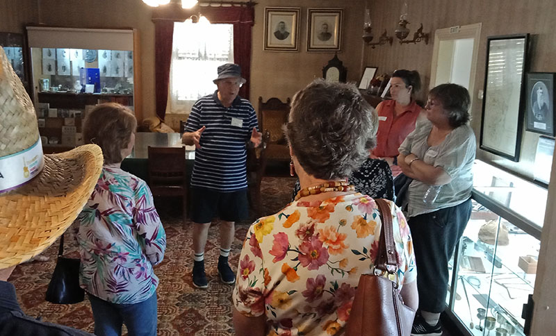 Guided tours at Calala Cottage Museum Tamworth NSW every Friday, Saturday and Sunday