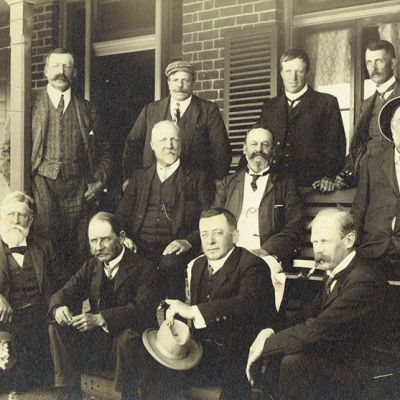 1906 Closer Settlement Meeting on verandah of Calala House, Tamworth NSW