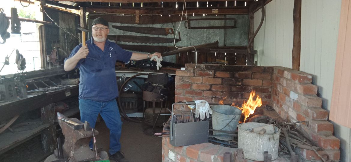 Craig Drew, master blacksmith. At Calala Cottage Spring Fair 2023